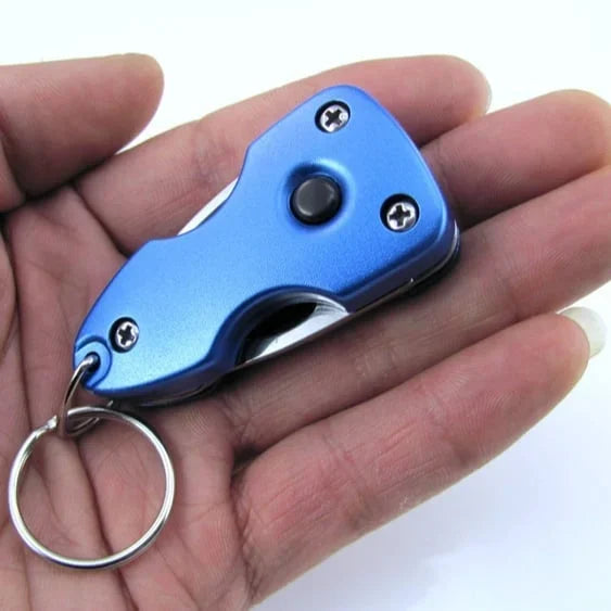 🔥Last Day Promotion - 49% OFF 🎁Multifunctional Folding Keychain