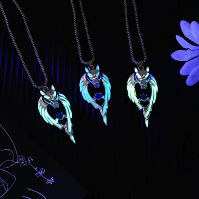 💥💥49% off--Glowing wolf necklace🐺🐺--"SAVE A WOLF"