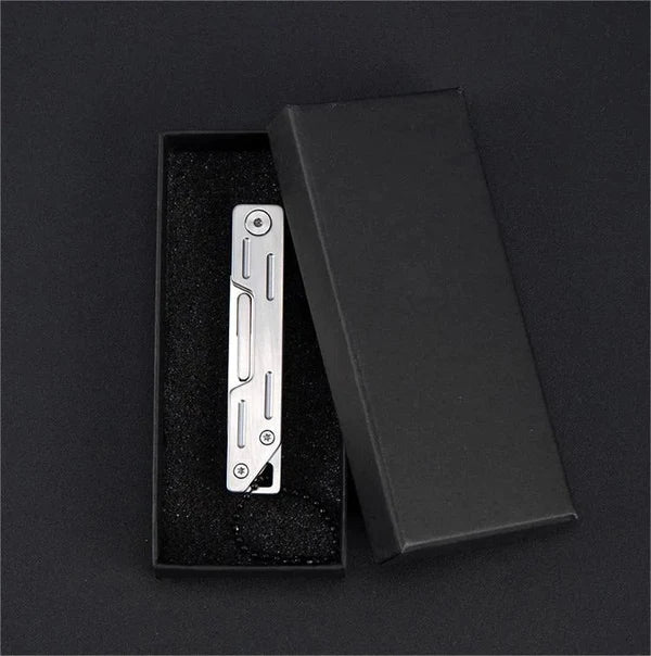 EDC Pocket Utility Knife with 10 Pcs of No. 24 Replaceable Blades