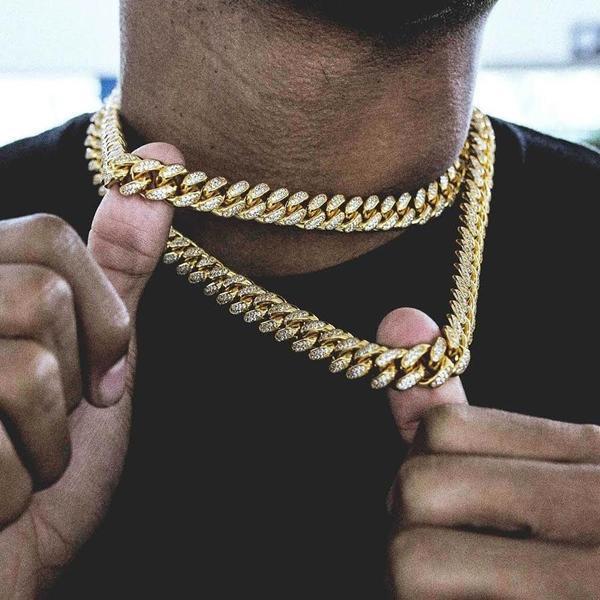 Diamond Cuban Link Choker in Yellow Gold (18 Inches)